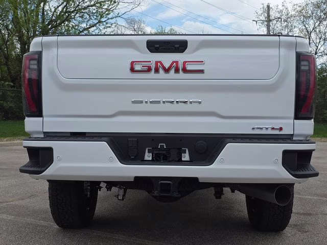 2026 Summit White GMC Sierra 3500HD AT4 4X4 Truck