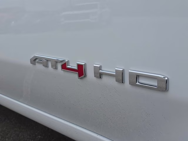 2026 Summit White GMC Sierra 3500HD AT4 4X4 Truck