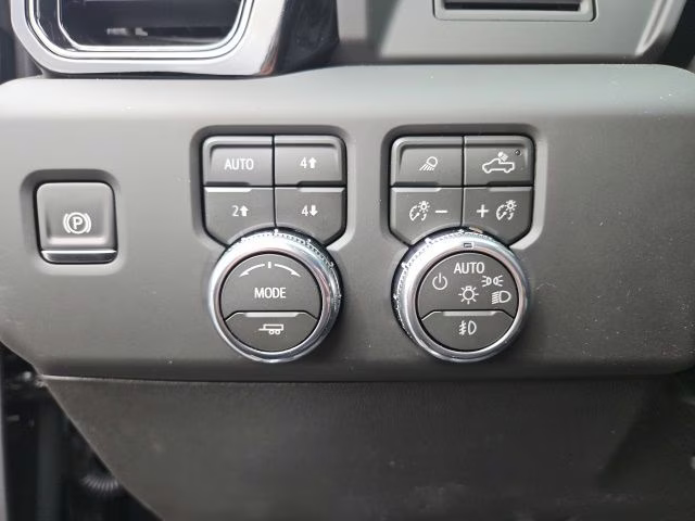 2026 Onyx Black GMC Sierra 3500HD AT4 4X4 Truck