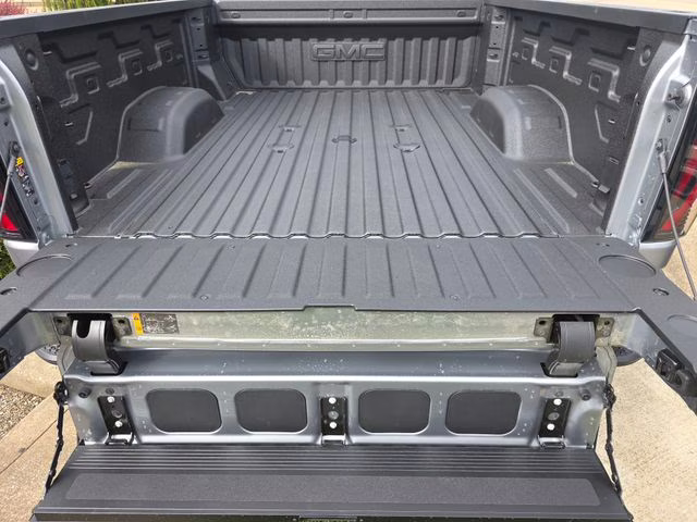 2026 Sterling Metallic GMC Sierra 3500HD AT4 4X4 Truck