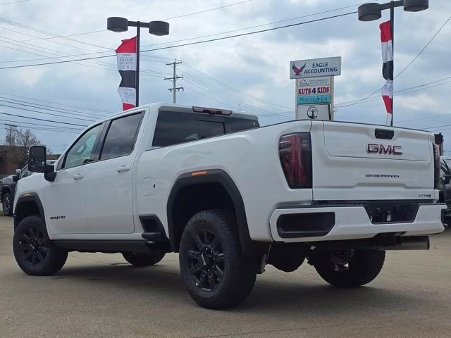 2026 Summit White GMC Sierra 3500HD AT4 4X4 Truck