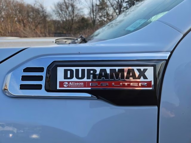 2026 Glacier White Tricoat GMC Sierra 3500HD Denali 4X4 Truck