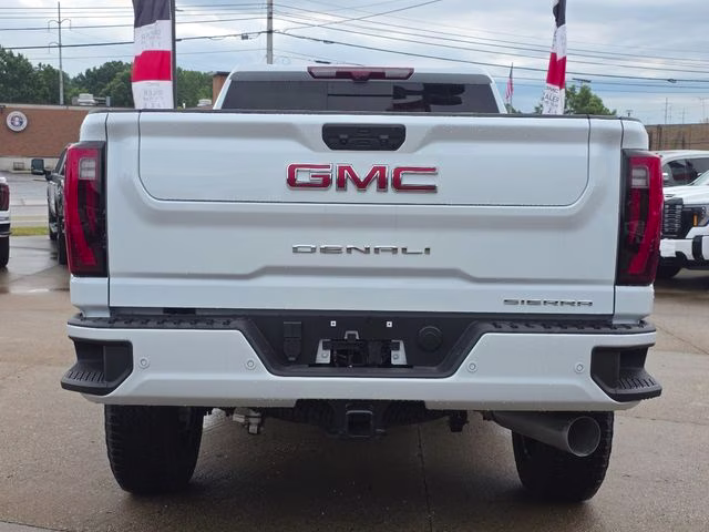 2026 Glacier White Tricoat GMC Sierra 3500HD Denali 4X4 Truck