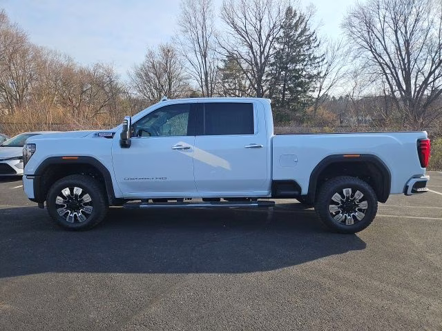 2026 Glacier White Tricoat GMC Sierra 3500HD Denali 4X4 Truck