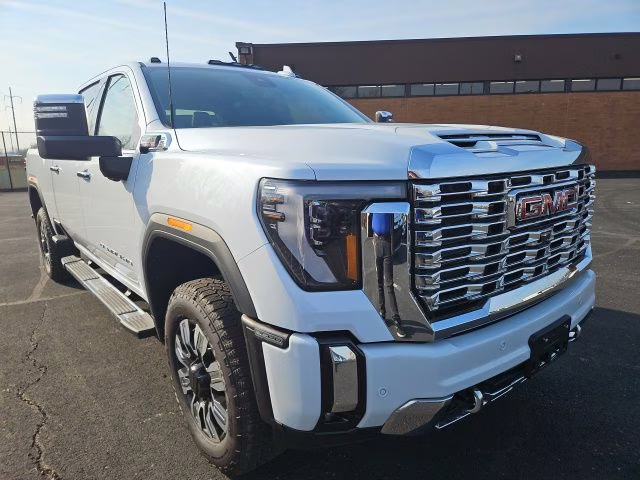 2026 Glacier White Tricoat GMC Sierra 3500HD Denali 4X4 Truck