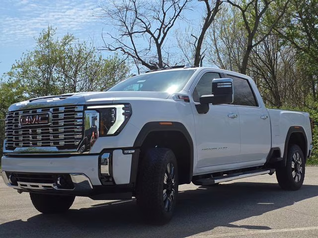 2026 Glacier White Tricoat GMC Sierra 3500HD Denali 4X4 Truck