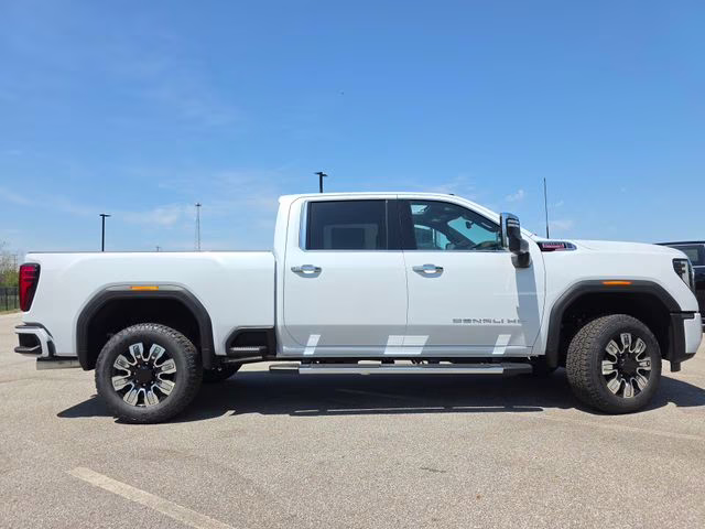 2026 Glacier White Tricoat GMC Sierra 3500HD Denali 4X4 Truck