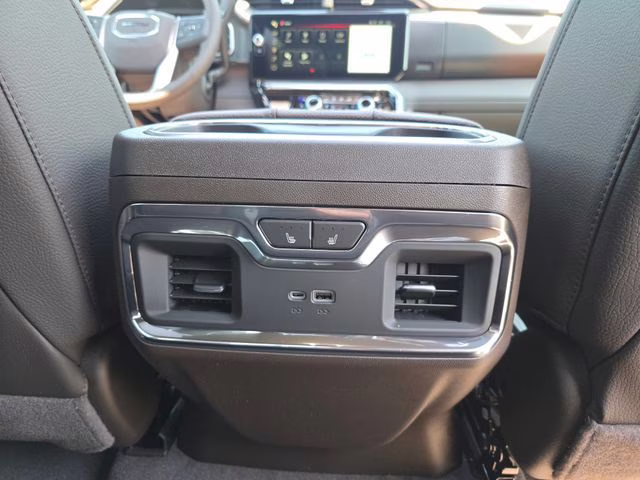 2026 Glacier White Tricoat GMC Sierra 3500HD Denali 4X4 Truck