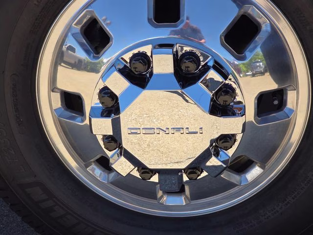 2026 Summit White GMC Sierra 3500HD Denali 4X4 Truck