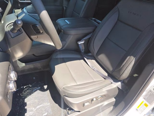 2026 Summit White GMC Sierra 3500HD Denali 4X4 Truck