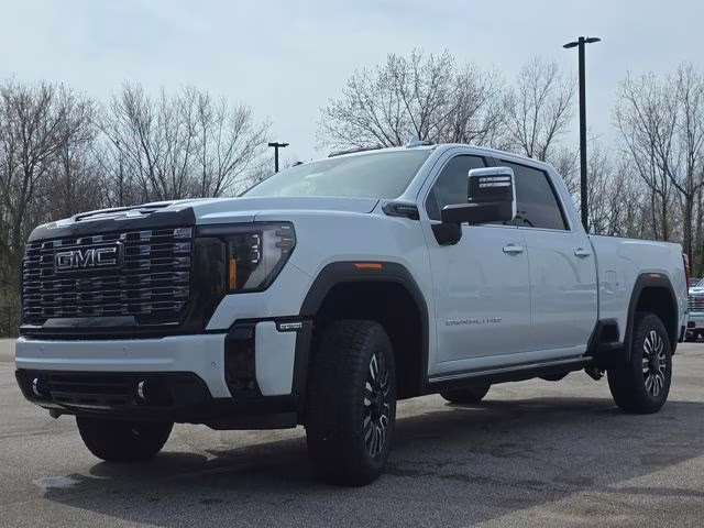 2026 Glacier White Tricoat GMC Sierra 2500HD Denali Ultimate 4X4 Truck