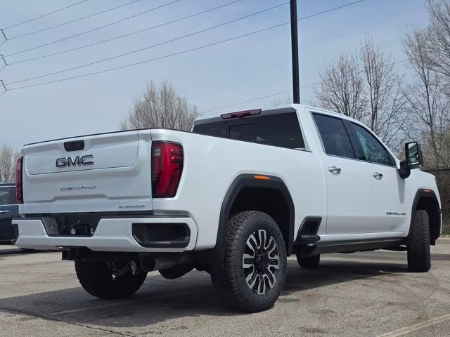 2026 Glacier White Tricoat GMC Sierra 2500HD Denali Ultimate 4X4 Truck