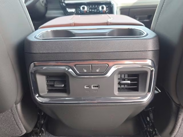 2026 Glacier White Tricoat GMC Sierra 2500HD Denali Ultimate 4X4 Truck