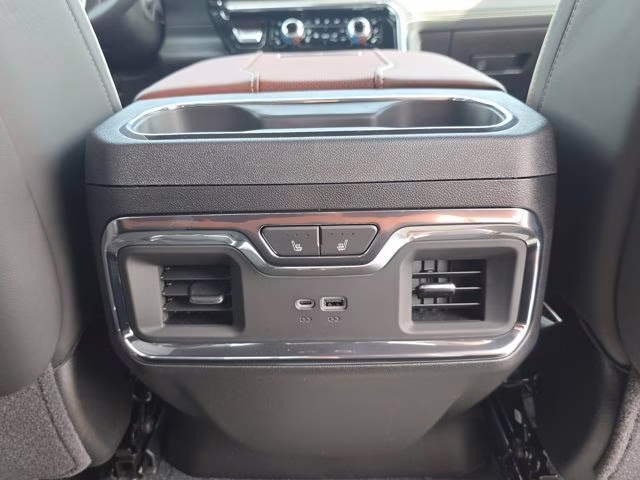 2026 Glacier White Tricoat GMC Sierra 2500HD Denali Ultimate 4X4 Truck