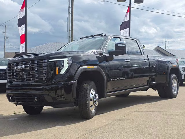 2026 Onyx Black GMC Sierra 3500HD Denali Ultimate 4X4 Truck