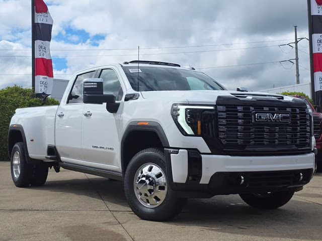 2026 Summit White GMC Sierra 3500HD Denali Ultimate 4X4 Truck