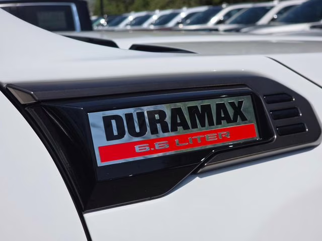 2026 Summit White GMC Sierra 2500HD AT4X 4X4 Truck
