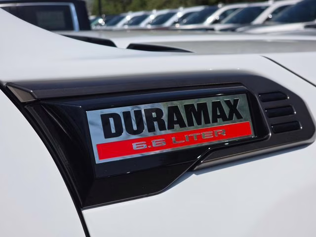 2026 Summit White GMC Sierra 2500HD AT4X 4X4 Truck