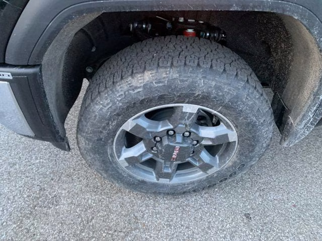2026 Onyx Black GMC Sierra 2500HD SLE 4X4 Truck
