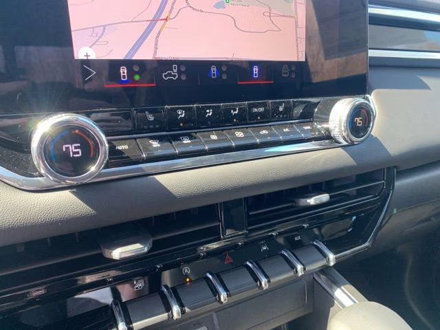 2026 Rapids Metallic GMC Canyon Elevation 4X4 Truck