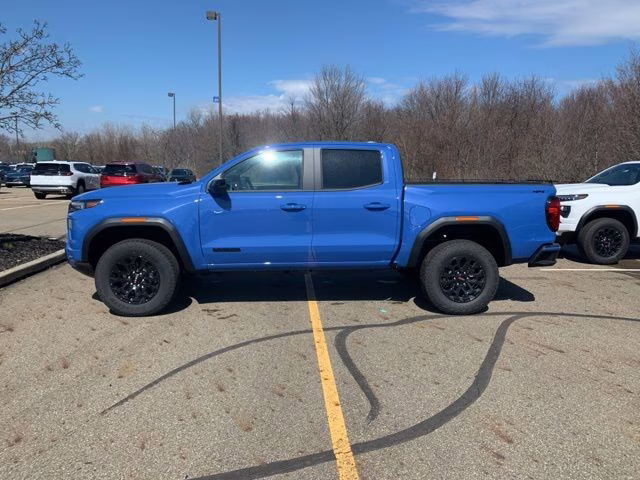 2026 Rapids Metallic GMC Canyon Elevation 4X4 Truck