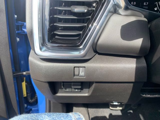 2026 Rapids Metallic GMC Canyon Elevation 4X4 Truck