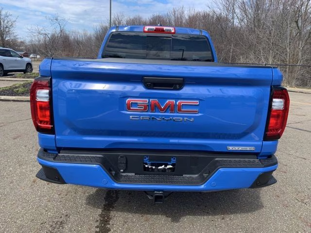 2026 Rapids Metallic GMC Canyon Elevation 4X4 Truck