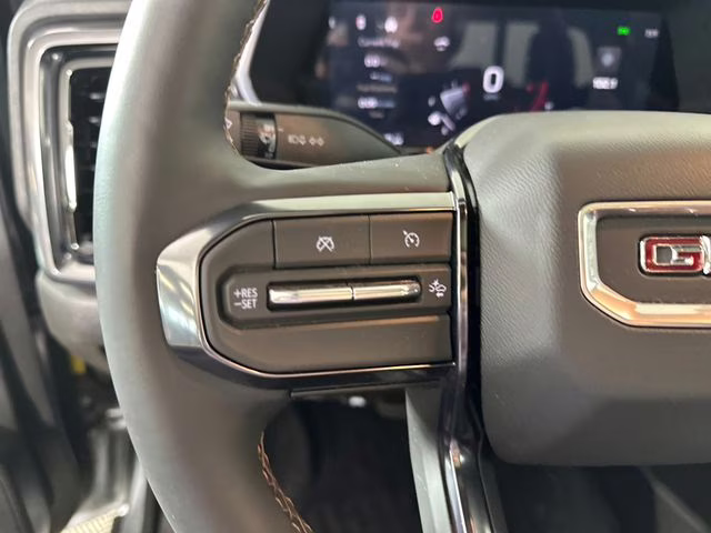 2026 Sterling Metallic GMC Canyon AT4 4X4 Truck