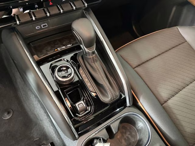 2026 Sterling Metallic GMC Canyon AT4 4X4 Truck