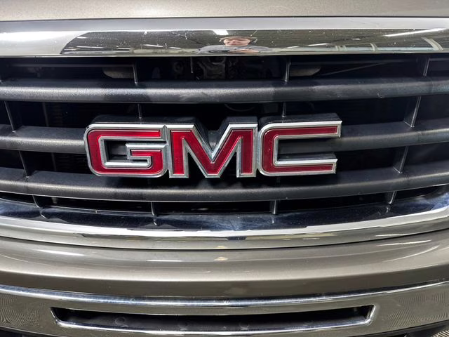 2011 Mocha Steel Metallic GMC Sierra 1500 SLE 4X4 Truck