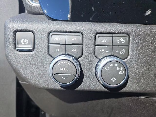 2026 Onyx Black GMC Sierra 1500 SLE 4X4 Truck