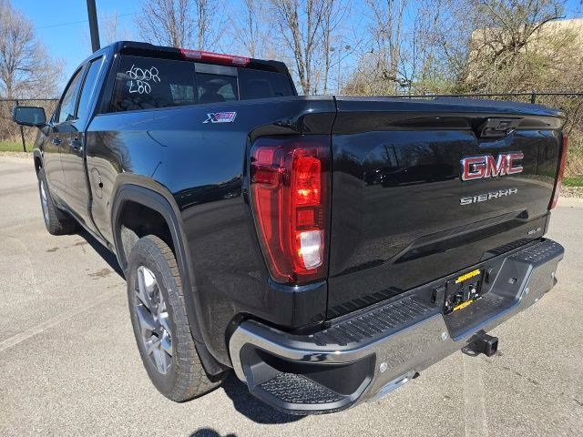 2026 Onyx Black GMC Sierra 1500 SLE 4X4 Truck