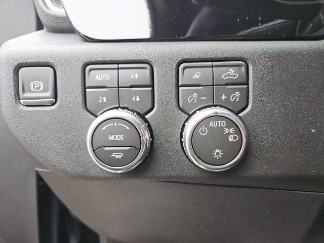 2026 Onyx Black GMC Sierra 1500 SLE 4X4 Truck