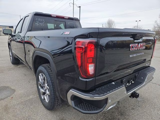 2026 Onyx Black GMC Sierra 1500 SLE 4X4 Truck