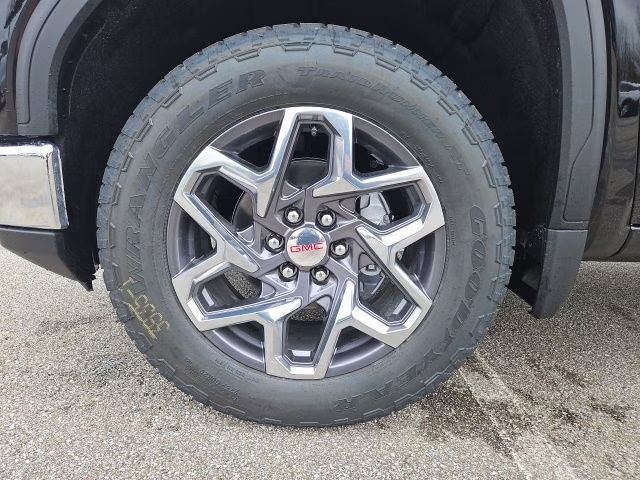 2026 Onyx Black GMC Sierra 1500 SLE 4X4 Truck