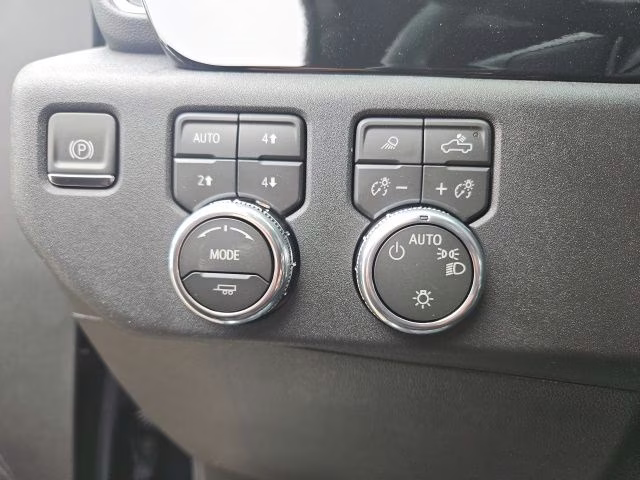 2026 Onyx Black GMC Sierra 1500 SLE 4X4 Truck