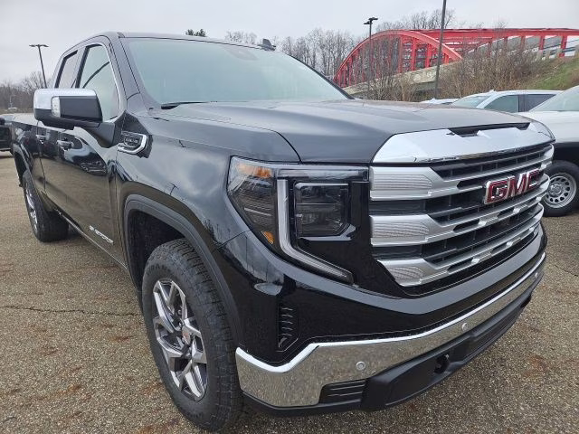 2026 Onyx Black GMC Sierra 1500 SLE 4X4 Truck