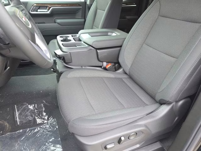 2026 Onyx Black GMC Sierra 1500 SLE 4X4 Truck