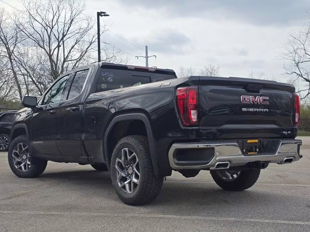 2026 Onyx Black GMC Sierra 1500 SLE 4X4 Truck