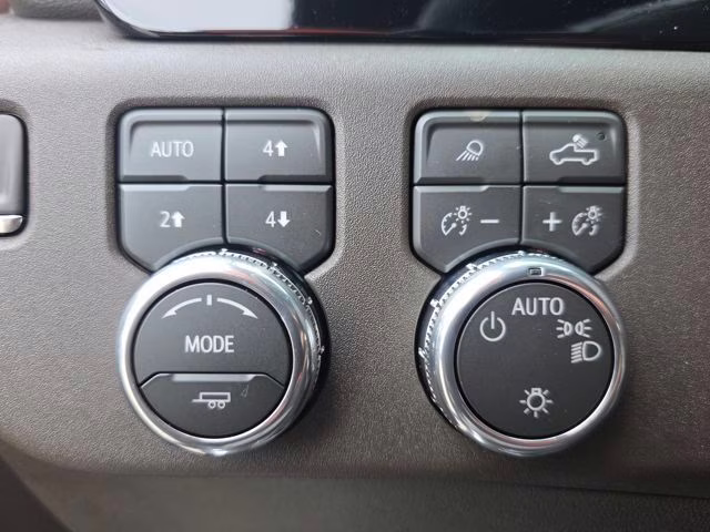 2026 Onyx Black GMC Sierra 1500 SLE 4X4 Truck