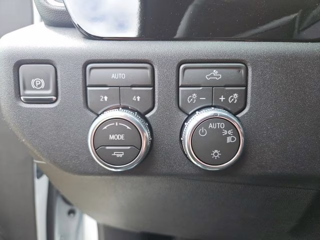 2026 Summit White GMC Sierra 1500 SLE 4X4 Truck