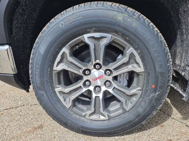 2026 Summit White GMC Sierra 1500 SLE 4X4 Truck