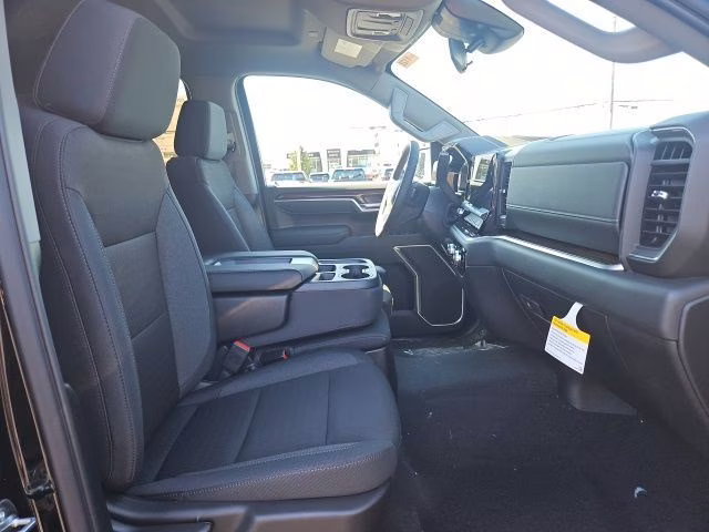 2026 Onyx Black GMC Sierra 1500 SLE 4X4 Truck
