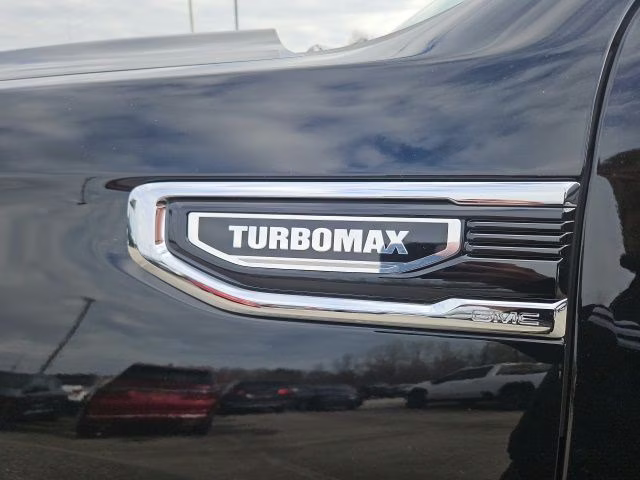 2026 Onyx Black GMC Sierra 1500 SLE 4X4 Truck
