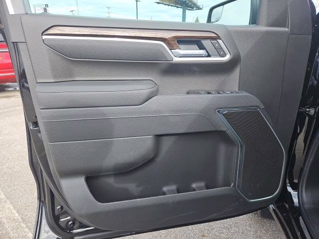 2026 Onyx Black GMC Sierra 1500 SLE 4X4 Truck