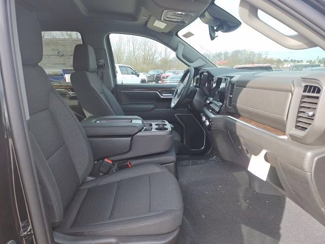 2026 Onyx Black GMC Sierra 1500 SLE 4X4 Truck