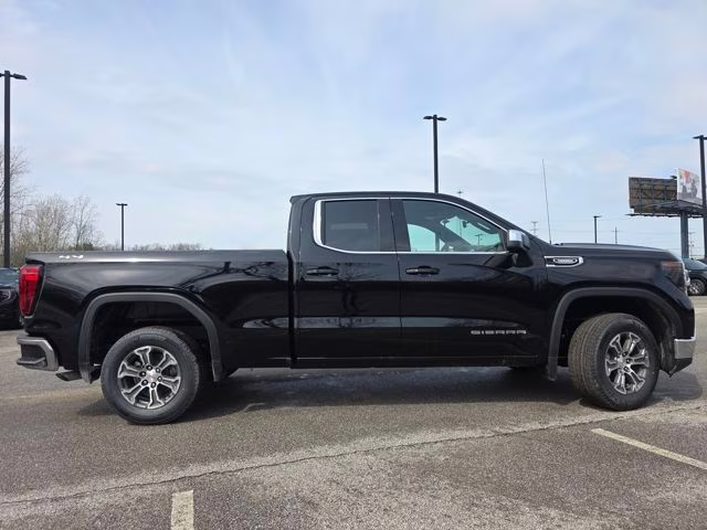 2026 Onyx Black GMC Sierra 1500 SLE 4X4 Truck