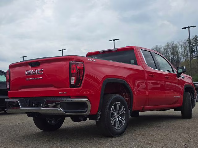 2026 Cardinal Red GMC Sierra 1500 SLE 4X4 Truck