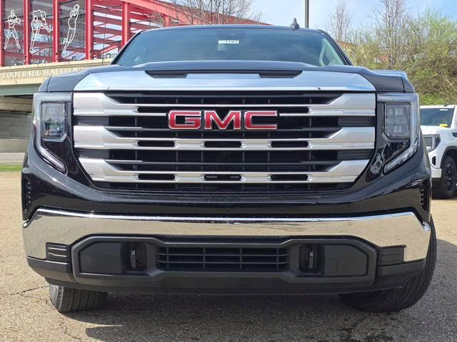 2026 Onyx Black GMC Sierra 1500 SLE 4X4 Truck