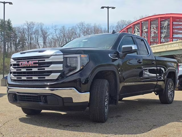 2026 Onyx Black GMC Sierra 1500 SLE 4X4 Truck